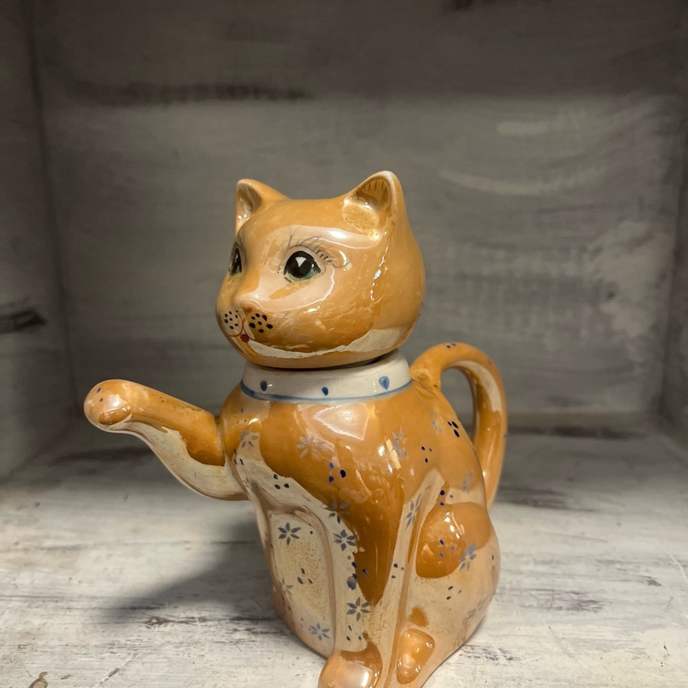 Vintage whimsical Cat-Shaped Teapot - Orange/Peach and Blue